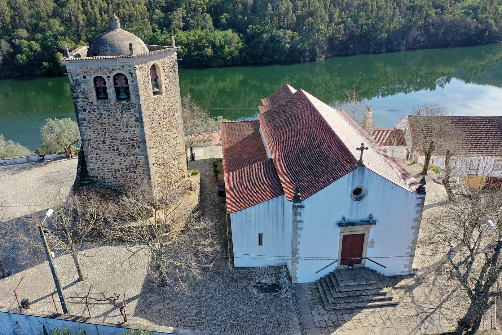 Vista aérea da Igreja de Nossa Senhora do Pranto