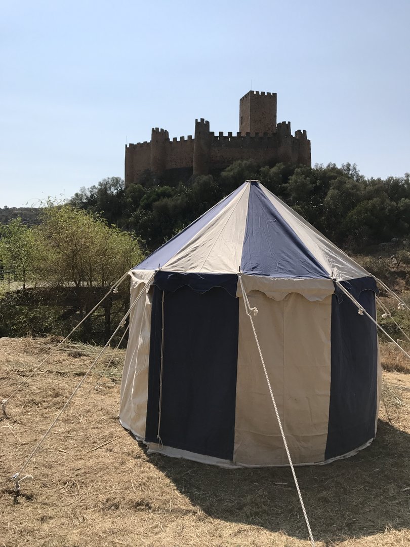 Camping in Almourol.