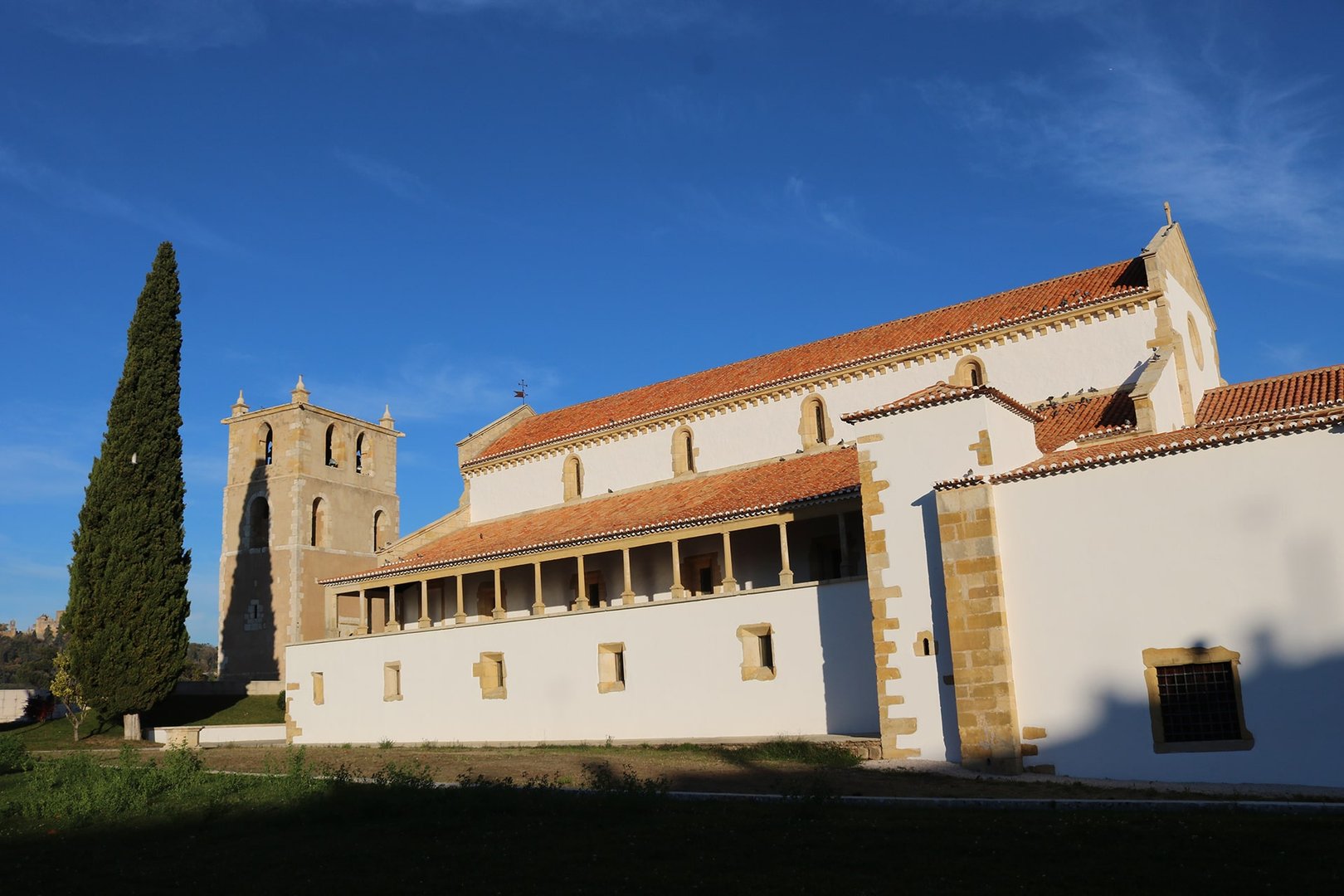 Iglesia de Santa María de Olival