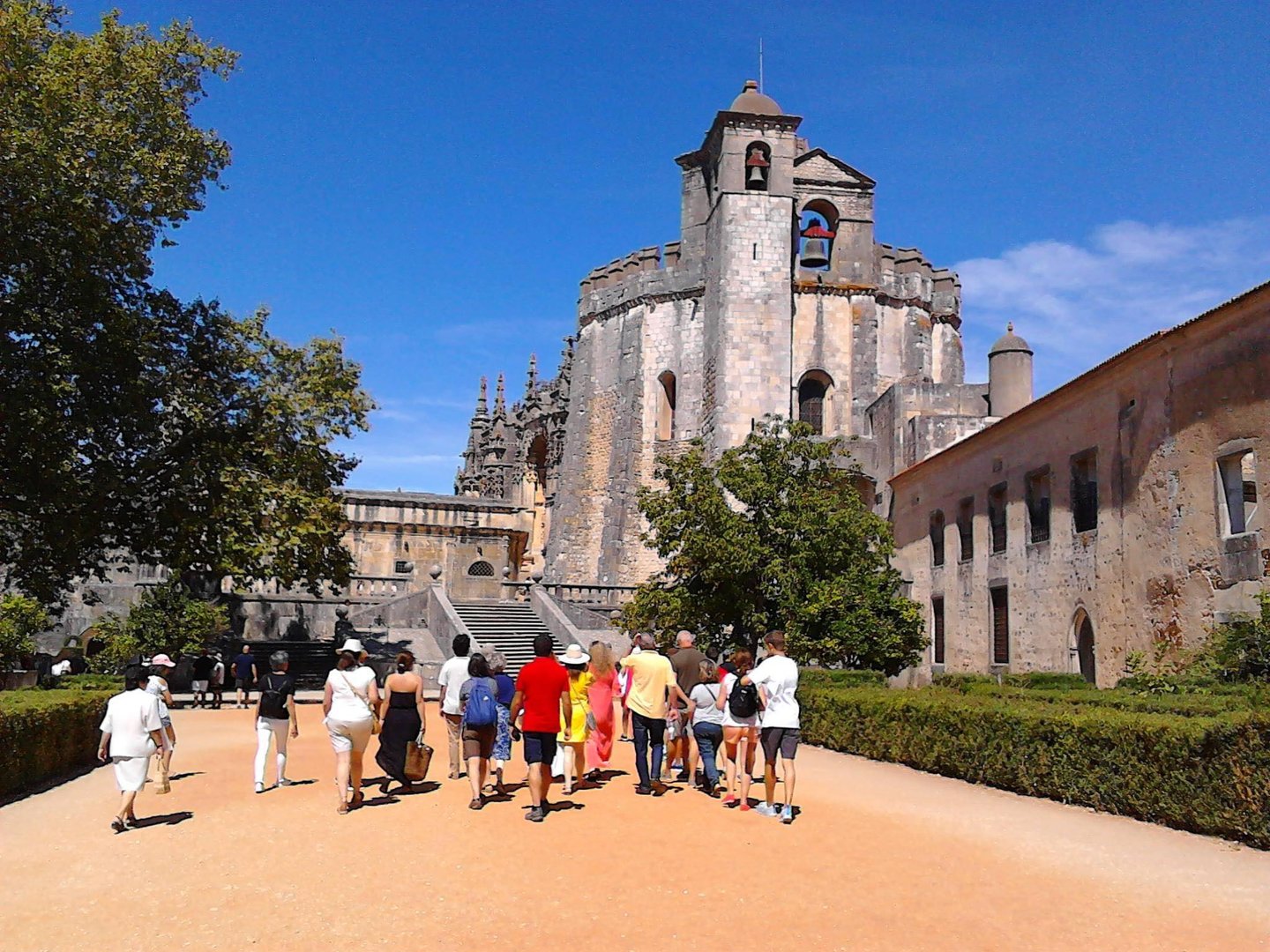 Crossing the Praça de Armas from Tomar's Templar Castle to the Templar private oratory.